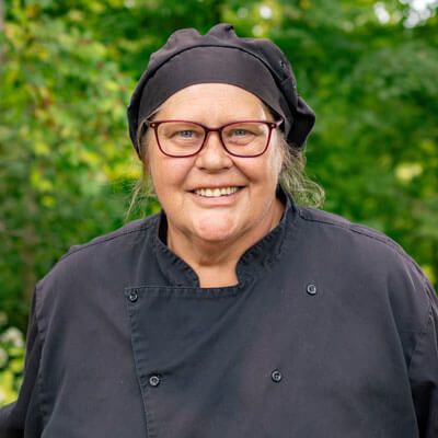 Rosena Gerike, Sous Chef Rosena Gerike, Sous Chef Rosena Gerike, Sous Chef